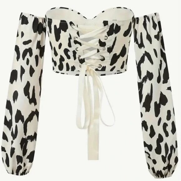 Stylish Cross Tie Cow Print Top | Size M/L - Picture 3 of 4